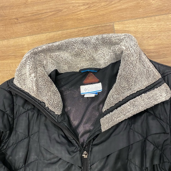 Columbia puffer jacket - Picture 2 of 10